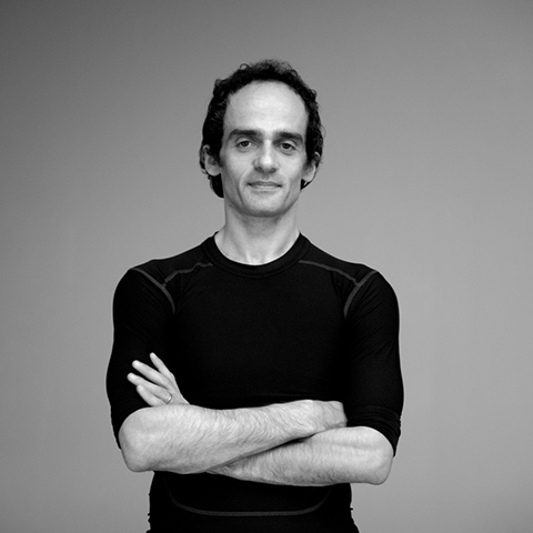 Portrait de Zhani LUKAJ, danseur